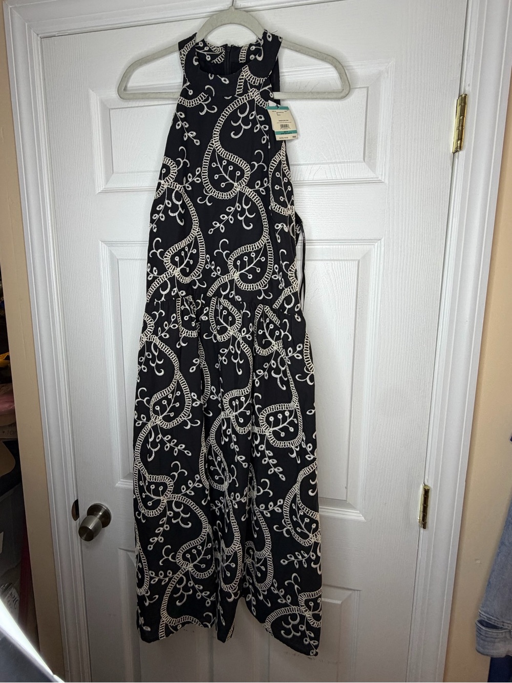 NWT Anne Klein Embroidered Halter Maxi Dress Belted Black Ivory Size 16 - Picture 6 of 11